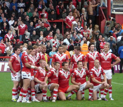 SALFORD COUNCIL TO BAIL OUT SALFORD REDS - Salford Star - with attitude ...