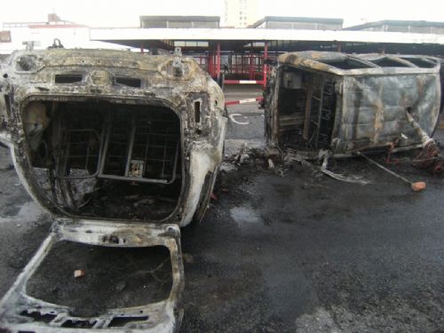 SALFORD RIOTS FLARE AS CARS TORCHED AND LIDL GOES UP - Salford Star ...